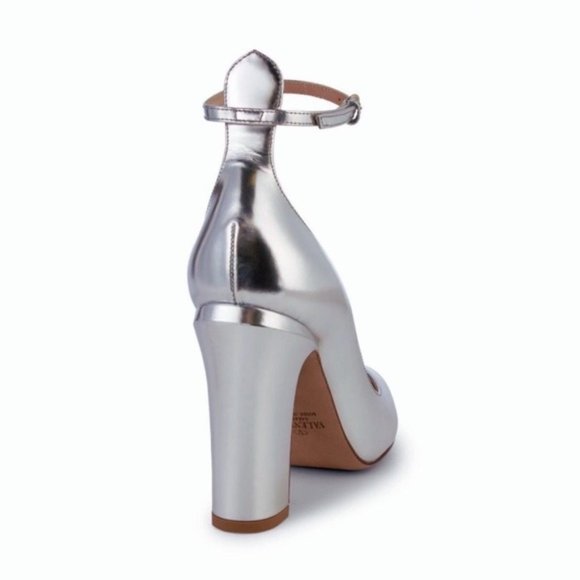 SOLD NWT VALENTINO GARAVANI Tango Leather Pumps - Picture 2 of 9